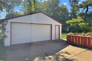 1750 Lark Ave, Maplewood, MN 55109 - Photo 21