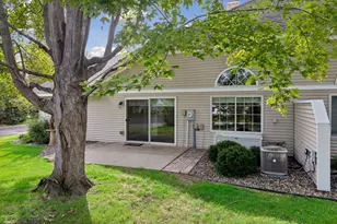 8605 Oxford Ln, Brooklyn Park, MN 55443 - Photo 19