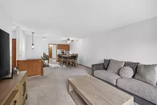 38558 Grand Ave, North Branch, MN 55056 - Photo 15