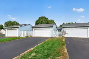 38558 Grand Ave, North Branch, MN 55056 - Photo 3