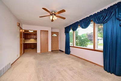 477 Westdale Avenue, Winona, MN 55987 - Photo 3