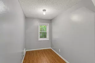 231 Longfellow St NE, Fridley, MN 55432 - Photo 11