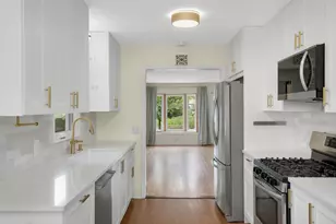 3740 Perry Ave N, Robbinsdale, MN 55422 - Photo 5