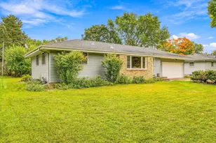 5230 O'Connell Dr, Mounds View, MN 55112 - Photo 5
