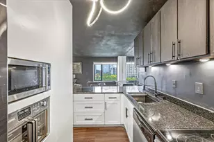 19 S 1st St, Minneapolis, MN 55401 - Photo 7
