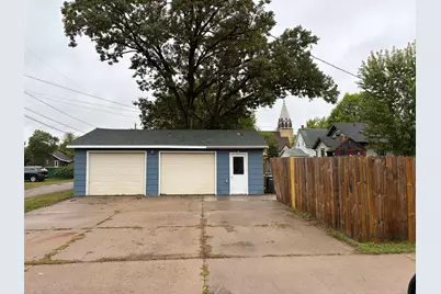301 W Broadway, Little Falls, MN 56345 - Photo 3