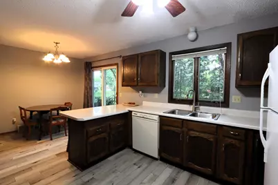 104 W Thomas Avenue, Marshall, MN 56258 - Photo 5