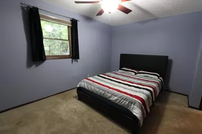 104 W Thomas Avenue, Marshall, MN 56258 - Photo 11