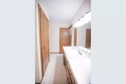 315 W 10th Street, Morris, MN 56267 - Photo 23