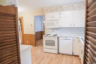 315 W 10th St, Morris, MN 56267 - Photo 21