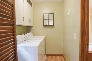 315 W 10th St, Morris, MN 56267 - Photo 19