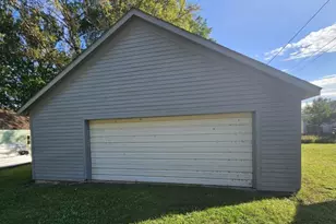 225 Union St, Tracy, MN 56175 - Photo 5