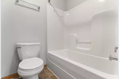 315 Roosevelt Street S #G, Cambridge, MN 55008 - Photo 19