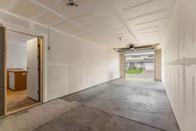 315 Roosevelt Street S #G, Cambridge, MN 55008 - Photo 27