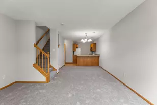 315 Roosevelt St S, Cambridge, MN 55008 - Photo 3