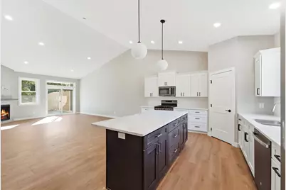 115 NW Pine, New London, MN 56273 - Photo 17