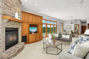 9721 Frontier Ln, Lakeville, MN 55044 - Photo 15