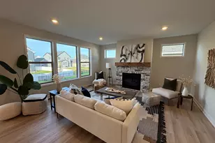17924 Headwaters Dr, Lakeville, MN 55044 - Photo 3