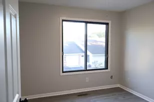 3837 Heather Dr, Eagan, MN 55122 - Photo 21