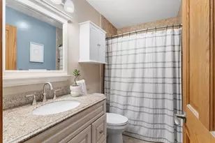 9101 Russell Ave S, Bloomington, MN 55431 - Photo 37