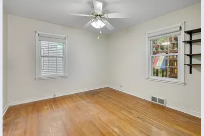961 California Avenue W, Saint Paul, MN 55117 - Photo 7