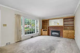 961 California Ave W, Saint Paul, MN 55117 - Photo 3
