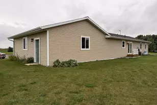 101 8th St S, Hoffman, MN 56339 - Photo 5