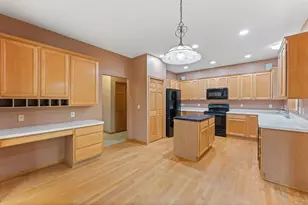 11841 86th Ave N, Maple Grove, MN 55369 - Photo 5