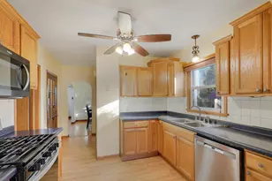 1322 Reaney Ave, Saint Paul, MN 55106 - Photo 7