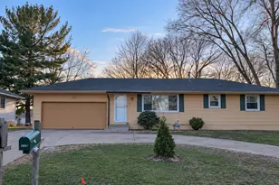 7516 Arthur St NE, Fridley, MN 55432 - Photo 11