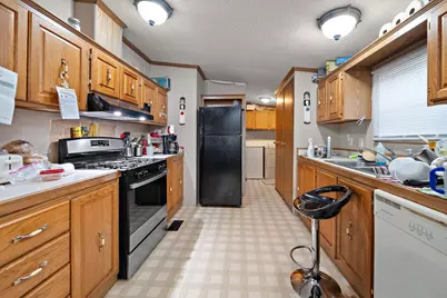 612 Temple Street, Alexandria, MN 56308 - Photo 5