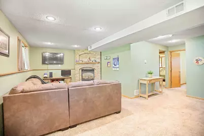 515 Cindy Lane, Owatonna, MN 55060 - Photo 25