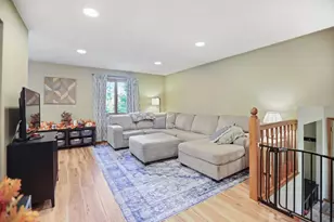 515 Cindy Ln, Owatonna, MN 55060 - Photo 9