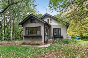 6382 Stillwater Blvd N, Oakdale, MN 55128 - Photo 1