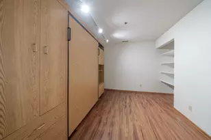 8121 34th Ave S, Bloomington, MN 55425 - Photo 23
