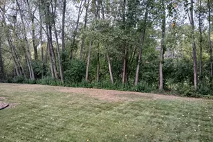 9040 Parkside Dr, Woodbury, MN 55125 - Photo 3