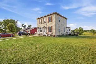 316 SW 3 Ave SW, New London, MN 56273 - Photo 3