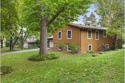 1109 Elm Street, Northfield, MN 55057 - Photo 3