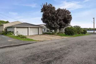 780 River St, Dakota, MN 55925 - Photo 21