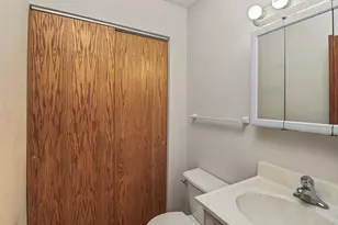 1381 Easter Ln, Eagan, MN 55123 - Photo 13