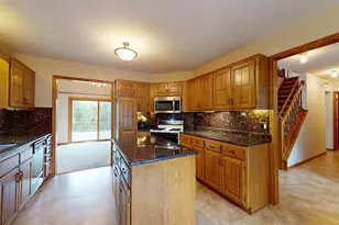 1009 River Terrace Dr, Bloomington, MN 55431 - Photo 29