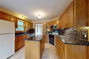 1009 River Terrace Dr, Bloomington, MN 55431 - Photo 25
