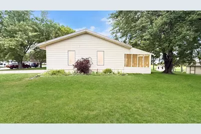 411 Chavis Drive, Hendricks, MN 56136 - Photo 3
