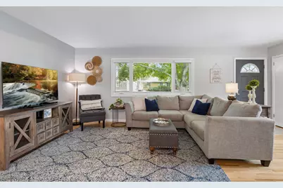 2510 Oregon Avenue S, Saint Louis Park, MN 55426 - Photo 5