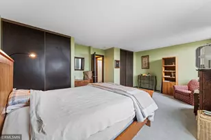 1181 Edgcumbe Rd, Saint Paul, MN 55105 - Photo 13