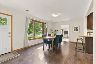 10112 Stevens Ave S, Bloomington, MN 55420 - Photo 11