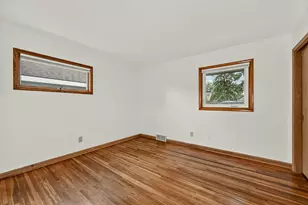 181 E 7th St, Zumbrota, MN 55992 - Photo 13