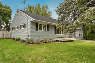 181 E 7th St, Zumbrota, MN 55992 - Photo 1