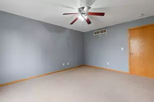 400 Durango Dr, Roberts, WI 54023 - Photo 25