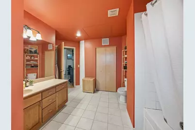 1901 E Hennepin Avenue #303, Minneapolis, MN 55413 - Photo 15